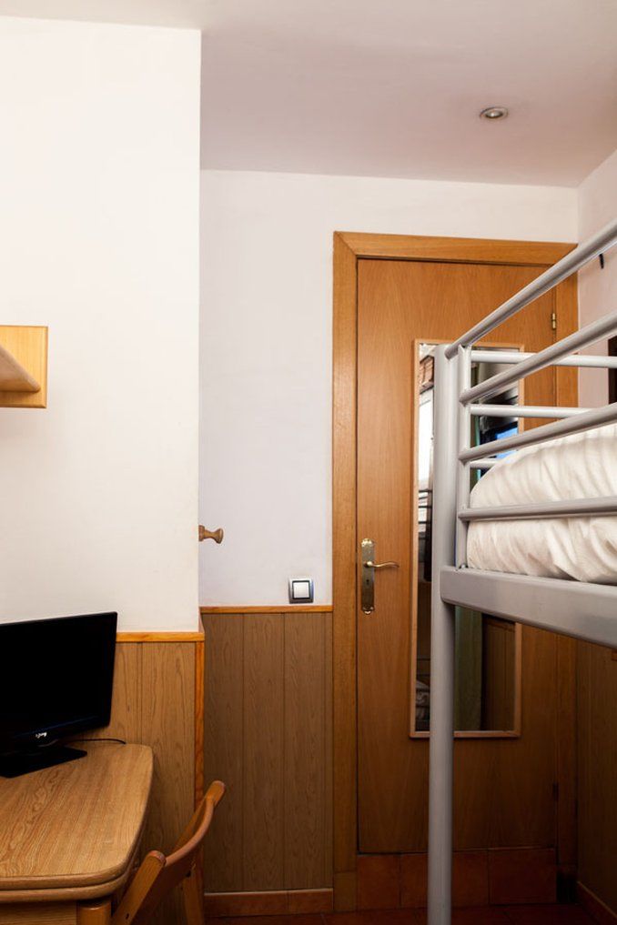 Estudios Pelayo Guest House Барселона Екстер'єр фото